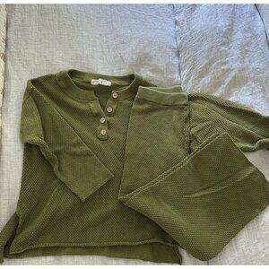 Free People Olive Knit Henley Set Size XS